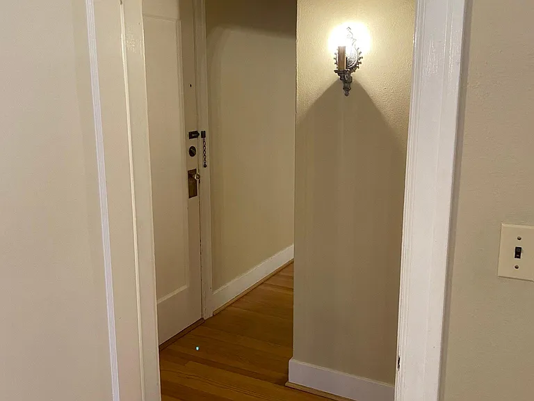 4332 Francis Ave N #1 — Photo 10