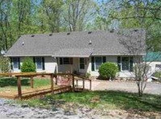 224 Robin Hood Ln, Cadiz, KY 42211