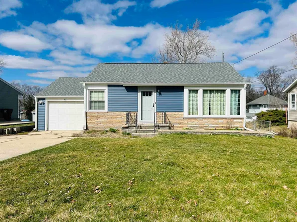 437 W 5th St, Pecatonica, IL 61063