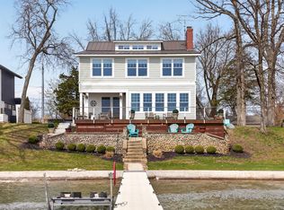 8714 Cherry Point Rd, Manitou Beach, MI 49253