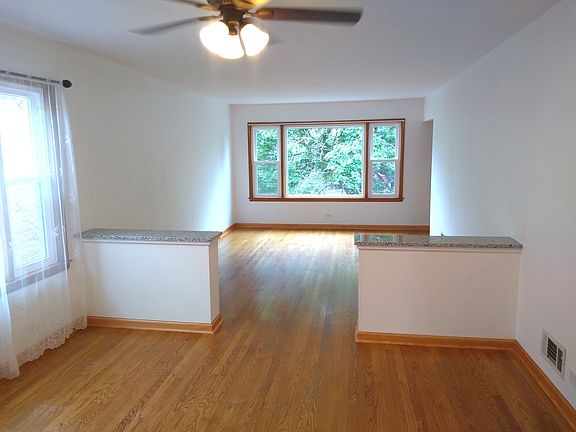 3rd image of 5857 N Nagle Ave