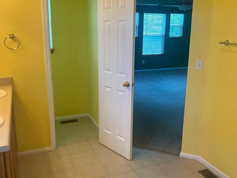 2845 Central Park Blvd — Photo 19