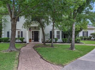 2802 Briar Grove Cir, Bryan, TX 77802