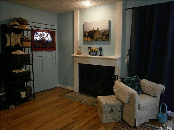 3rd image of 8221 Langdon Ave Unit 106