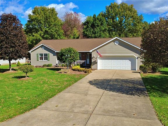 2nd image of 400 Spring Valley Dr