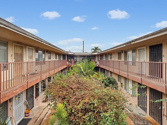 5th image of 640 Elm Ave APT 11