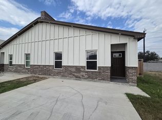 1604 W B St, Mission, TX 78572