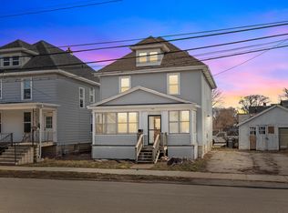 310 Broad St, Oshkosh, WI 54901