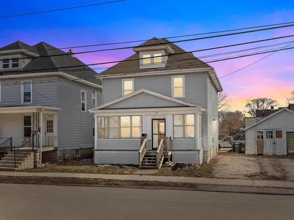 310 Broad St, Oshkosh, WI 54901