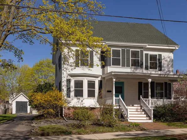 225 Wibird Street, Portsmouth, NH 03801