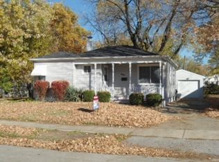 880 S Stone St, Decatur, IL 62521