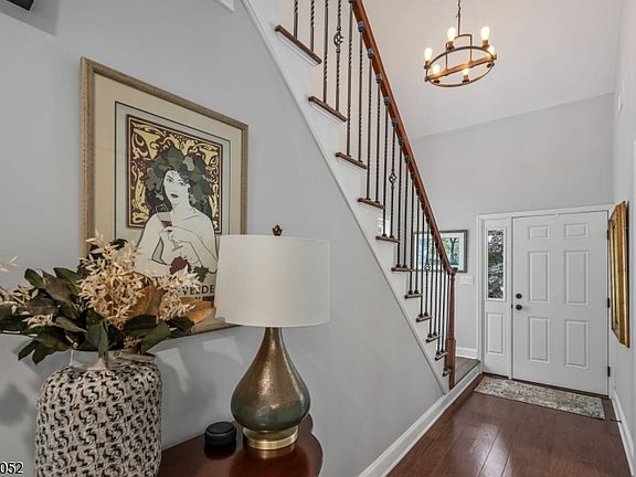 2nd image of 94 Heather Ln