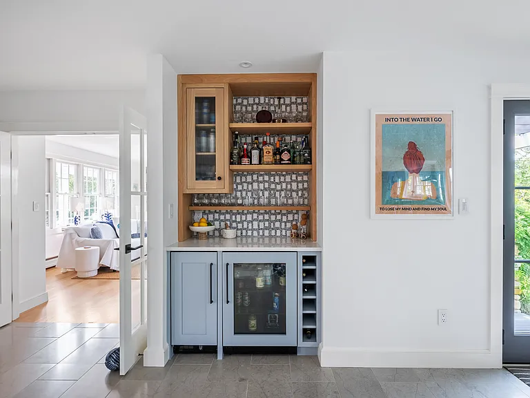 28 Bridge Ave — Photo 10