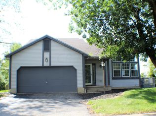 3847 Carriage Run Dr, Hilliard, OH 43026