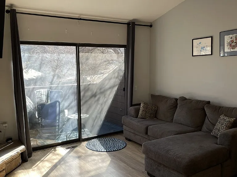 4144 S Richfield Way — Photo 4