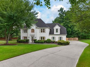 1635 Briers Chute, Alpharetta, GA 30004