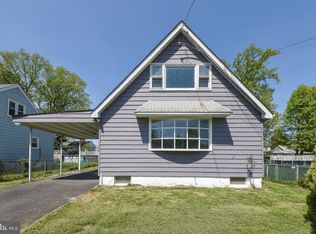 2323 Maple Ave, Croydon, PA 19021