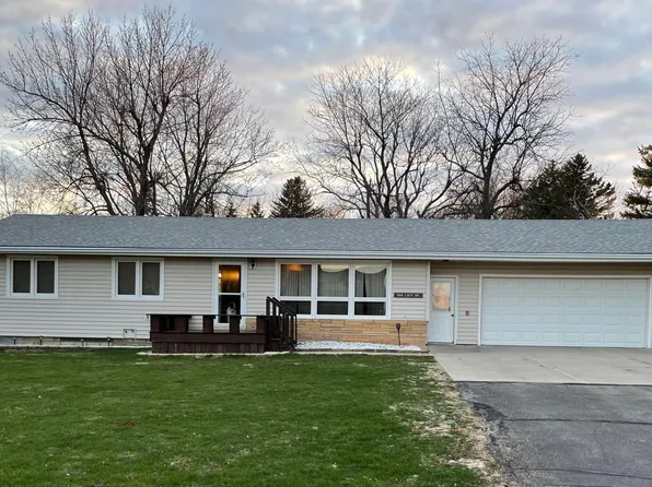 900 Lucy Dr, Worthington, MN 56187