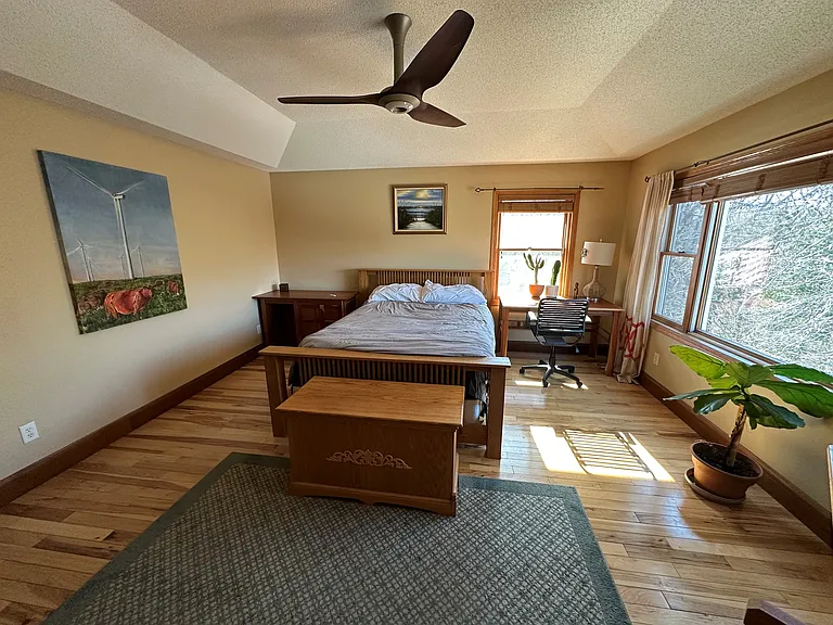 1128 Creekside Cir — Photo 21