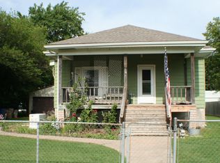 121 S Willow St, Douglass, KS 67039