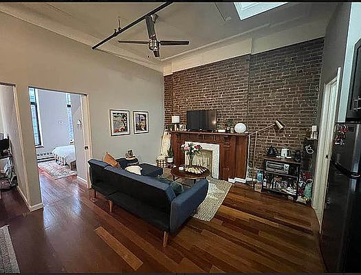 1st image of 71 W 71st St #3W