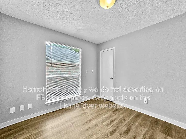 11366 Olney Spgs — Photo 9