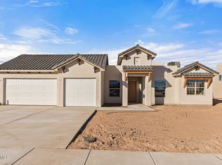 4070 Santa Elena Pl, Las Cruces, NM 88005