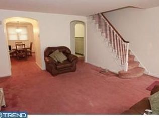 1610 Farrington Rd, Philadelphia, PA 19151