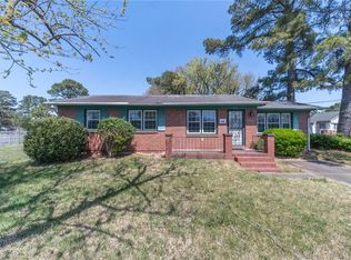 830 Liston Ln, Portsmouth, VA 23701