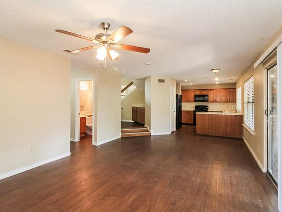 3rd image of 2418 Cold Springs Dr #Dr2007-1007