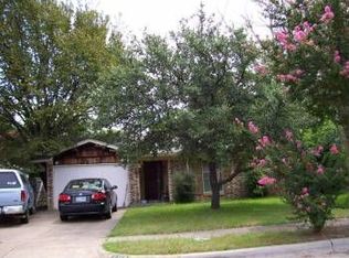 2112 Pearl Ln, Irving, TX 75060