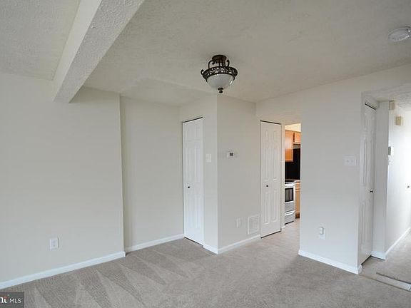 5th image of 8541 Blue Rock Ln