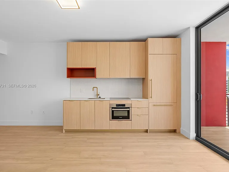 90 NE 32nd St #918 — Photo 12