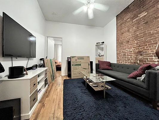 Rented by Compass | media 1