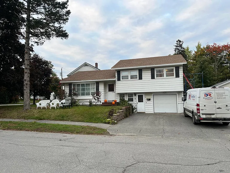 9 Linden St — Photo 12