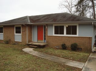 1708 Stoneybrook Dr, High Point, NC 27265