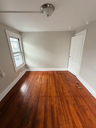 37 Arthur St Photo 1
