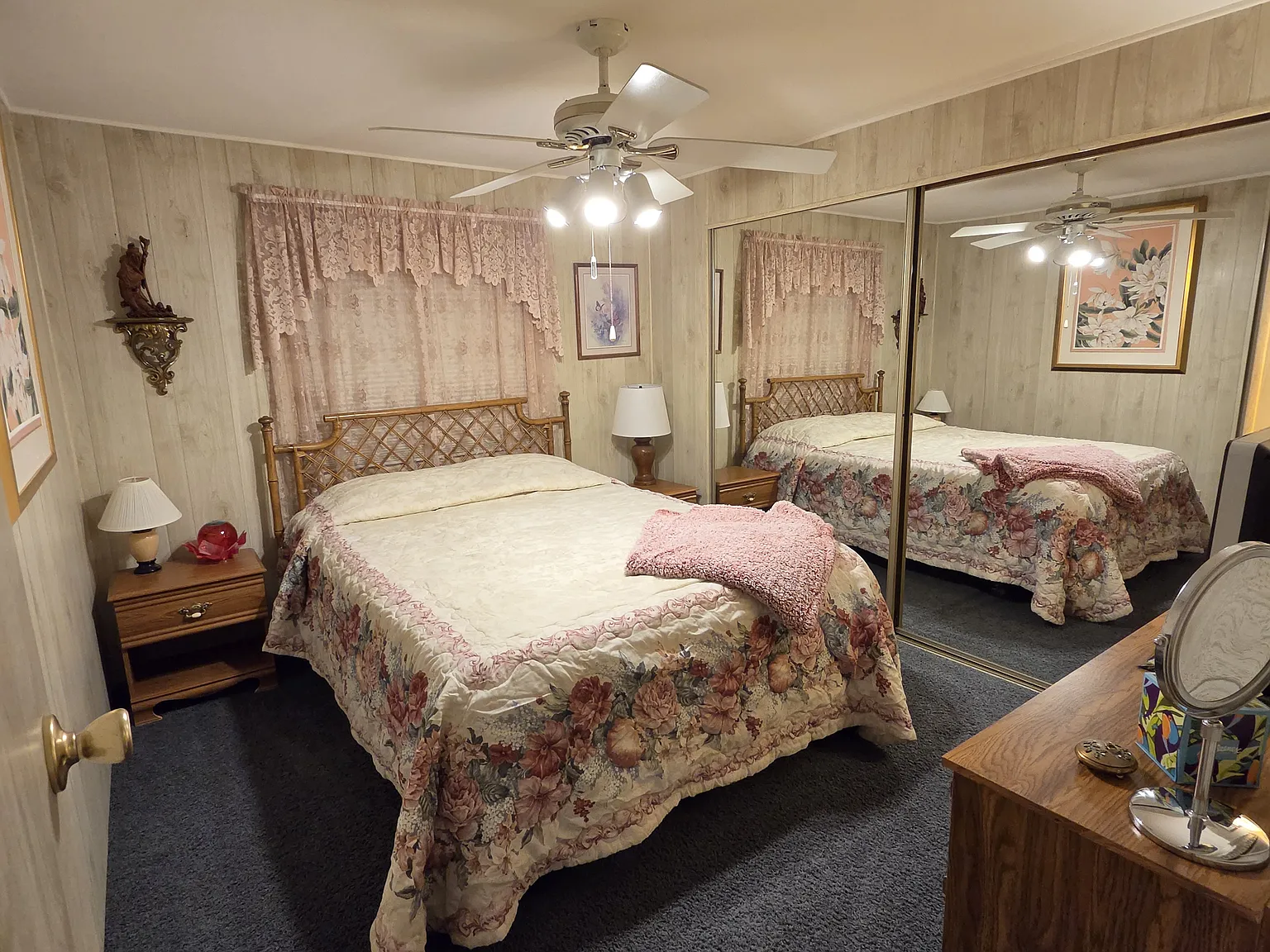 2 bed, 1400 sqft, $1,700 — Photo 3