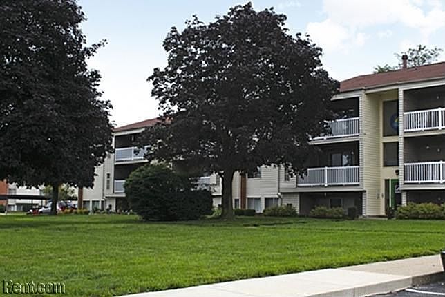 2nd image of 2290 Woodview Dr APT 844