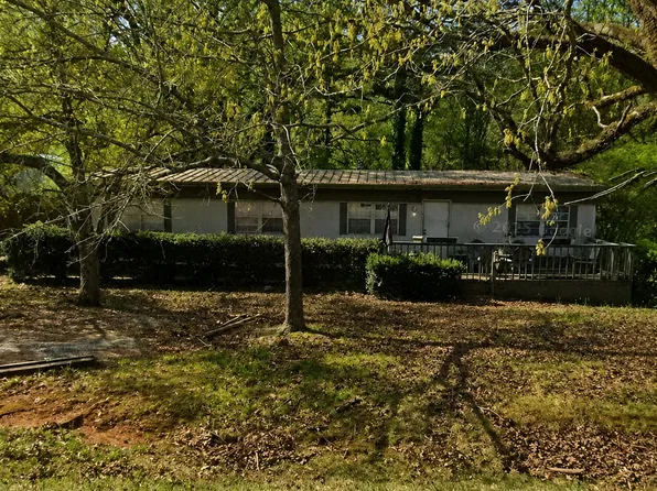 174 Millers Mill Rd, Stockbridge, GA 30281