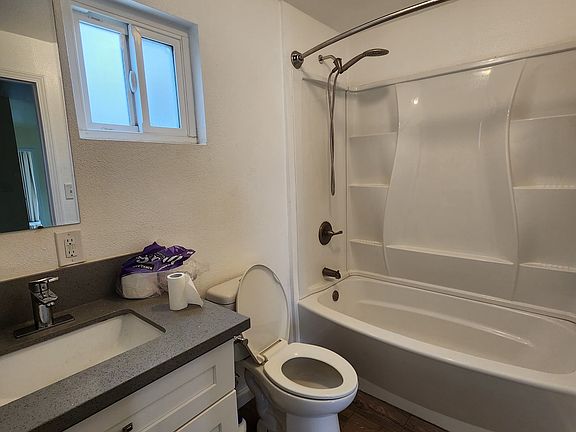 Full bath