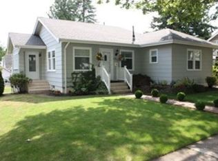1313 Front St, Lynden, WA 98264