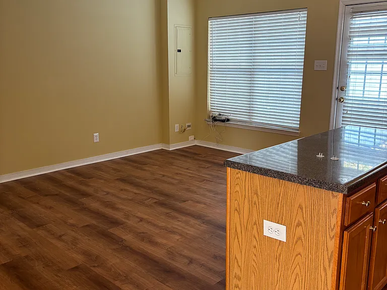 11365 Abbots Cross Ln — Photo 5