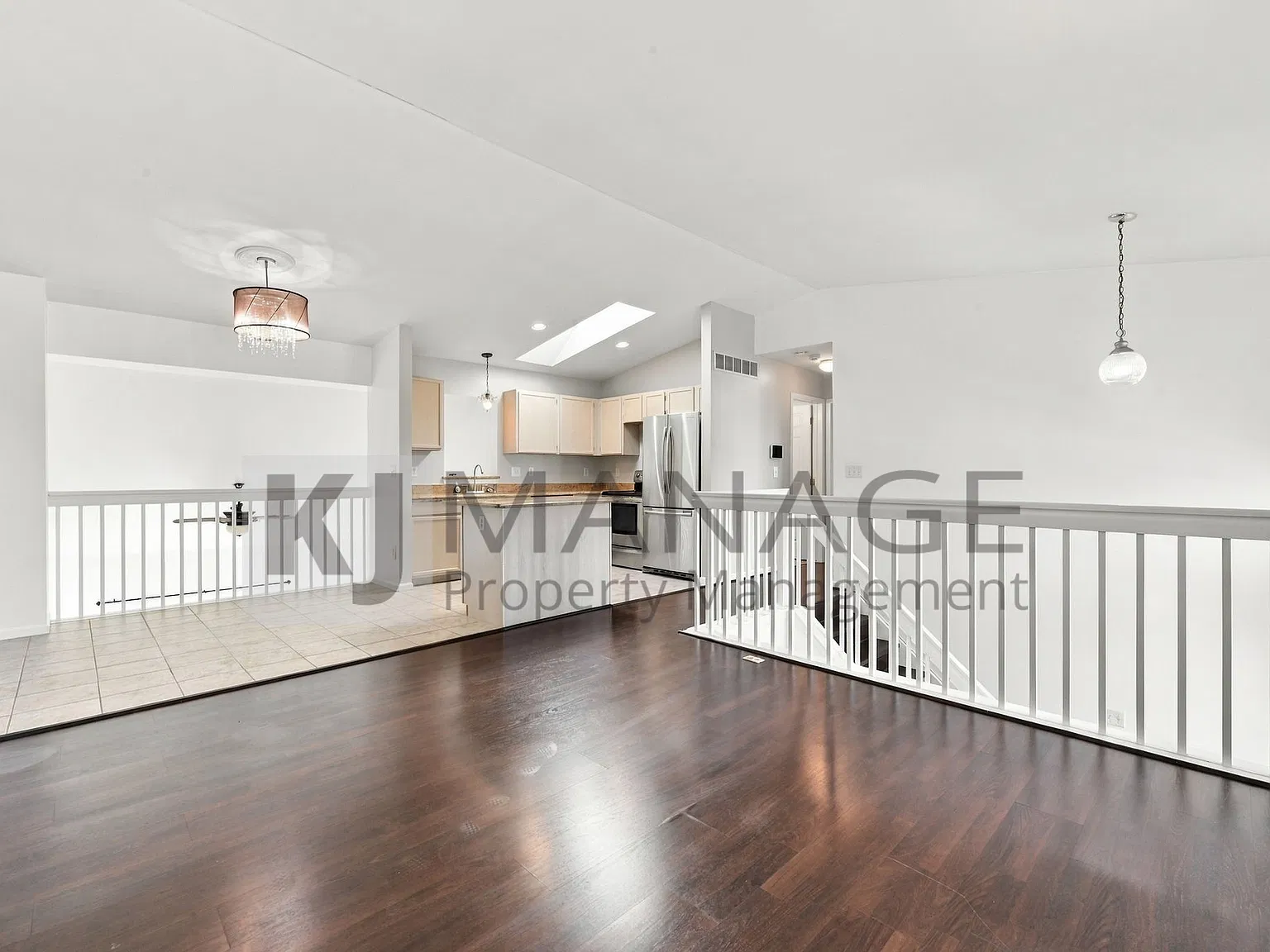 3 bed, 1605 sqft, $2,500 — Photo 4