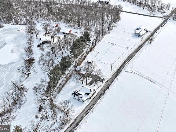 5th image of 1210 Katterman Hill Rd