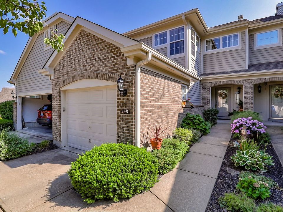1st image of 995 Oakmont Ct