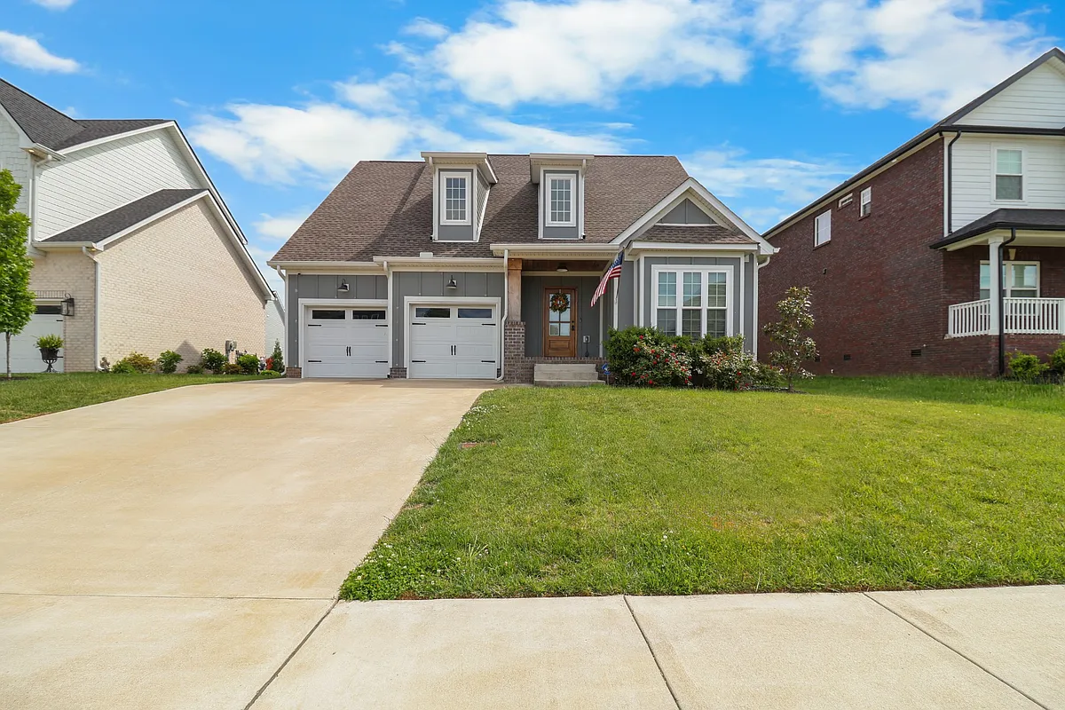 Building Photo - 276 Bluebell Dr