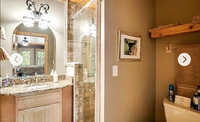 111 Laurel Dr — Photo 2