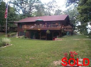 14090 N South Shore Dr, Effingham, IL 62401