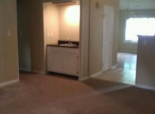 3824 Amberley Forest Pl, Virginia Beach, VA 23453